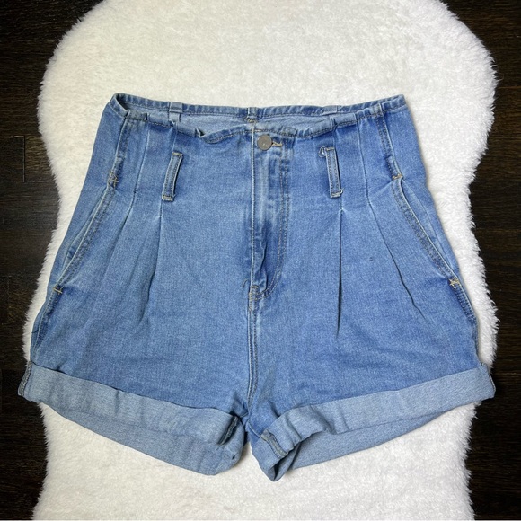 Nasty Gal High Rise Paperbag Denim Shorts Size 6 - Picture 1 of 9
